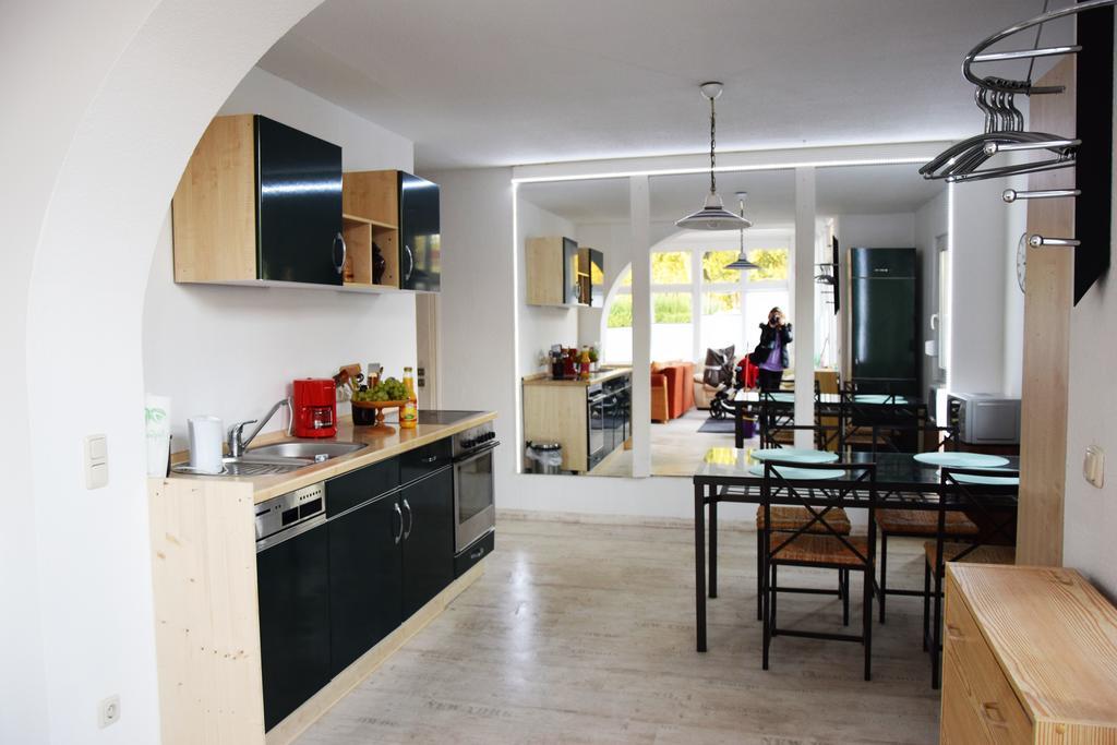 Urlaub Im Wintergarten Rostock-Lichtenhagen-Dorf Apartment Ngoại thất bức ảnh